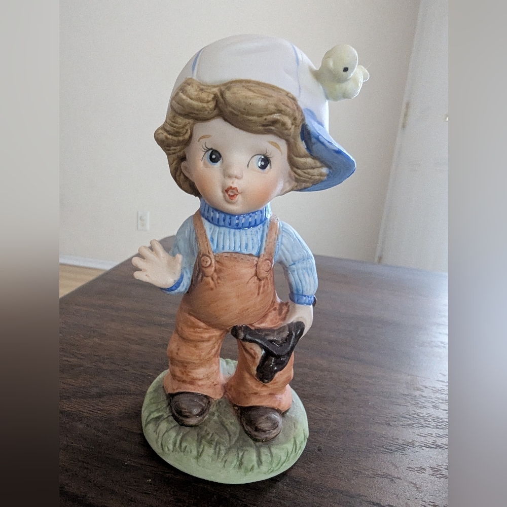 Vintage Homco Little Boy Slingshot Figurine